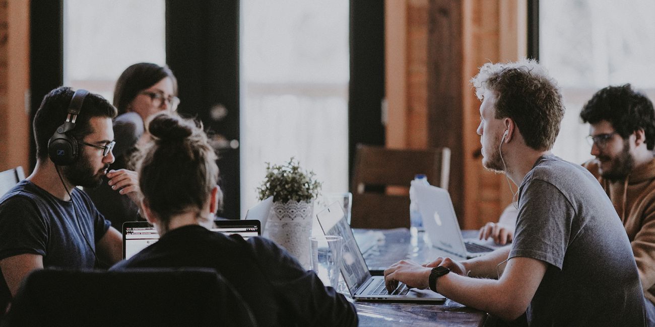 Confronto professionale per definire una strategia digitale su misura